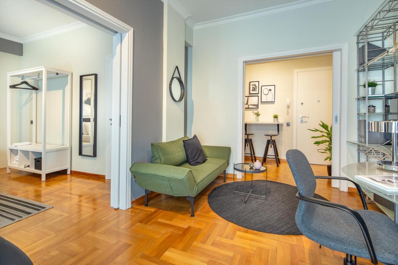 Superb 1Bd Apartment In The Heart Of Kolonaki By Upstreet アテネ エクステリア 写真